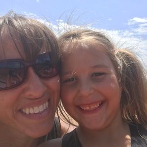 Meet your Posher, Niki